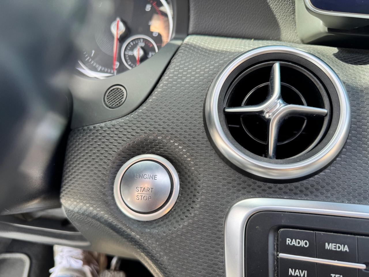 Mercedes-benz A 180 d Sport TETTO