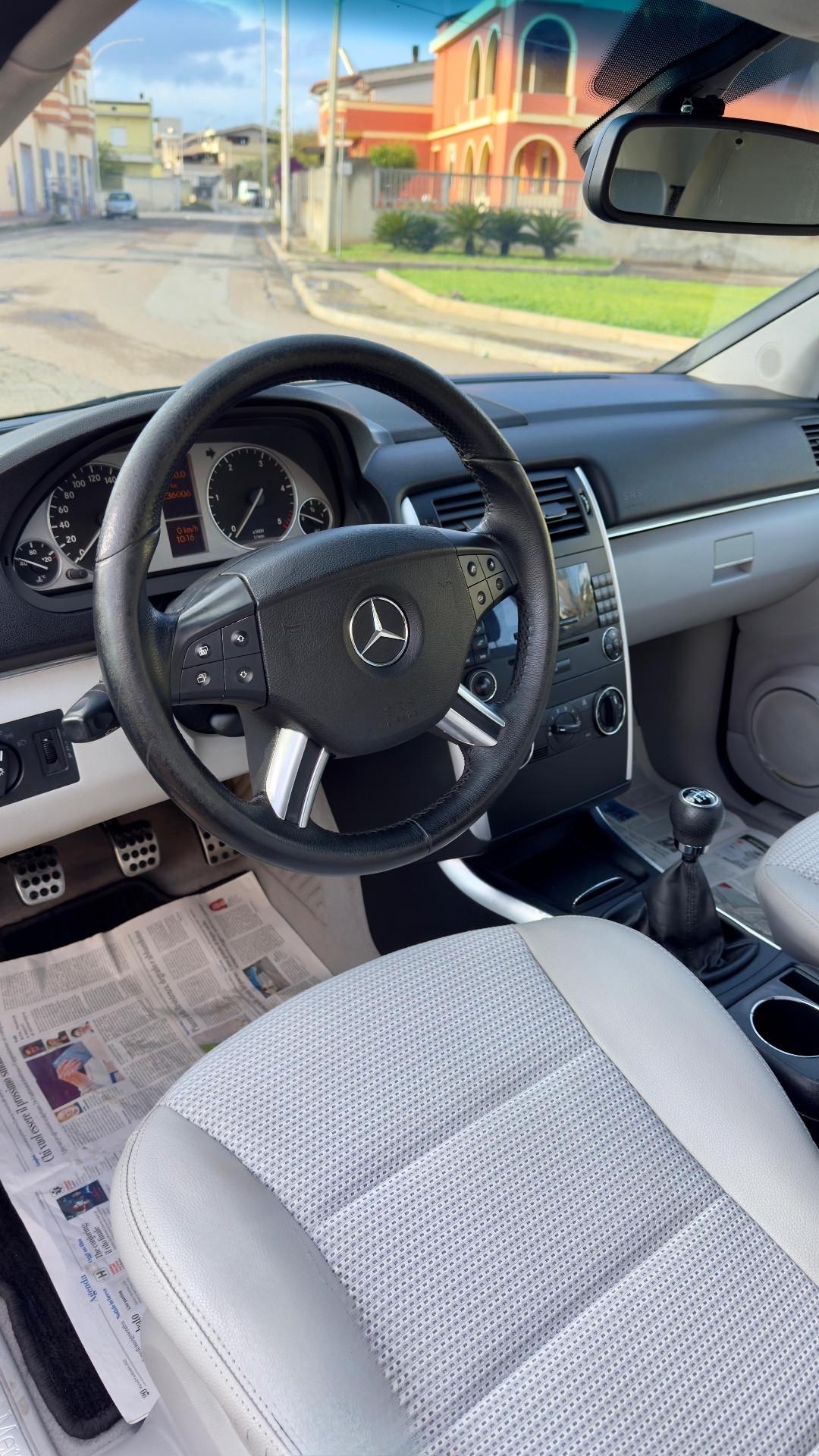 Mercedes-benz B 200 Sport