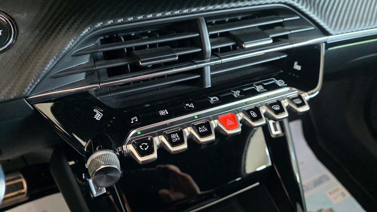 Peugeot 2008 BlueHDi 130 S&S EAT8 GT