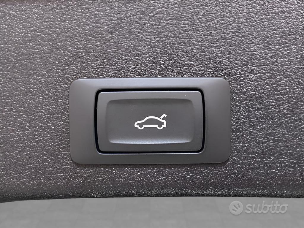 Audi A4 Avant 35 2.0 tfsi mhev Business Advanced 1