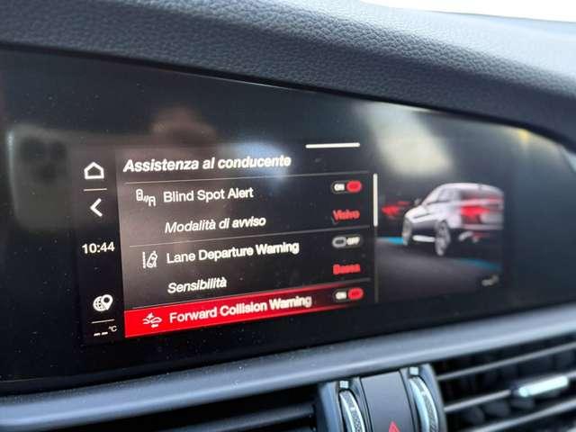 Alfa Romeo Giulia 2.0 t Ti Q4 280cv auto Promo Fin