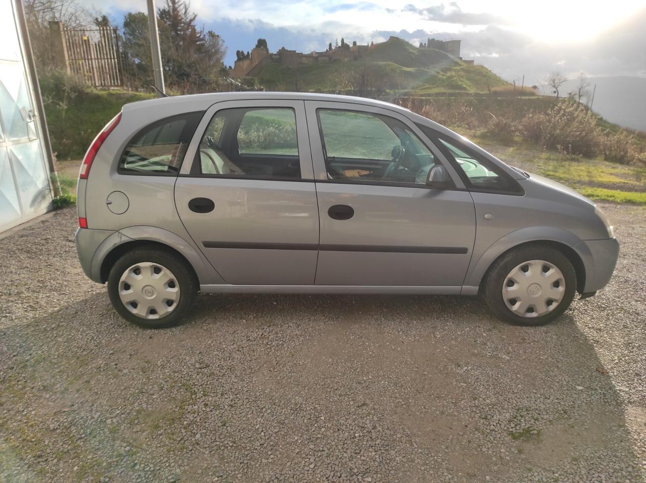 Opel Meriva 1.7 DTI Cosmo