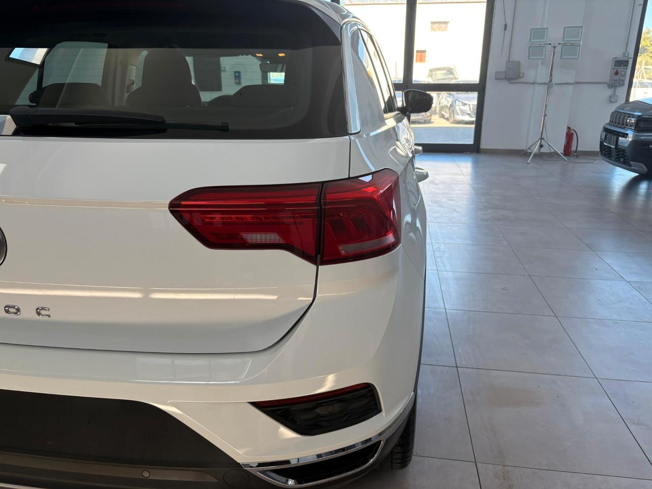 Volkswagen T-Roc 1.6 TDI SCR Business BlueMotion Technology
