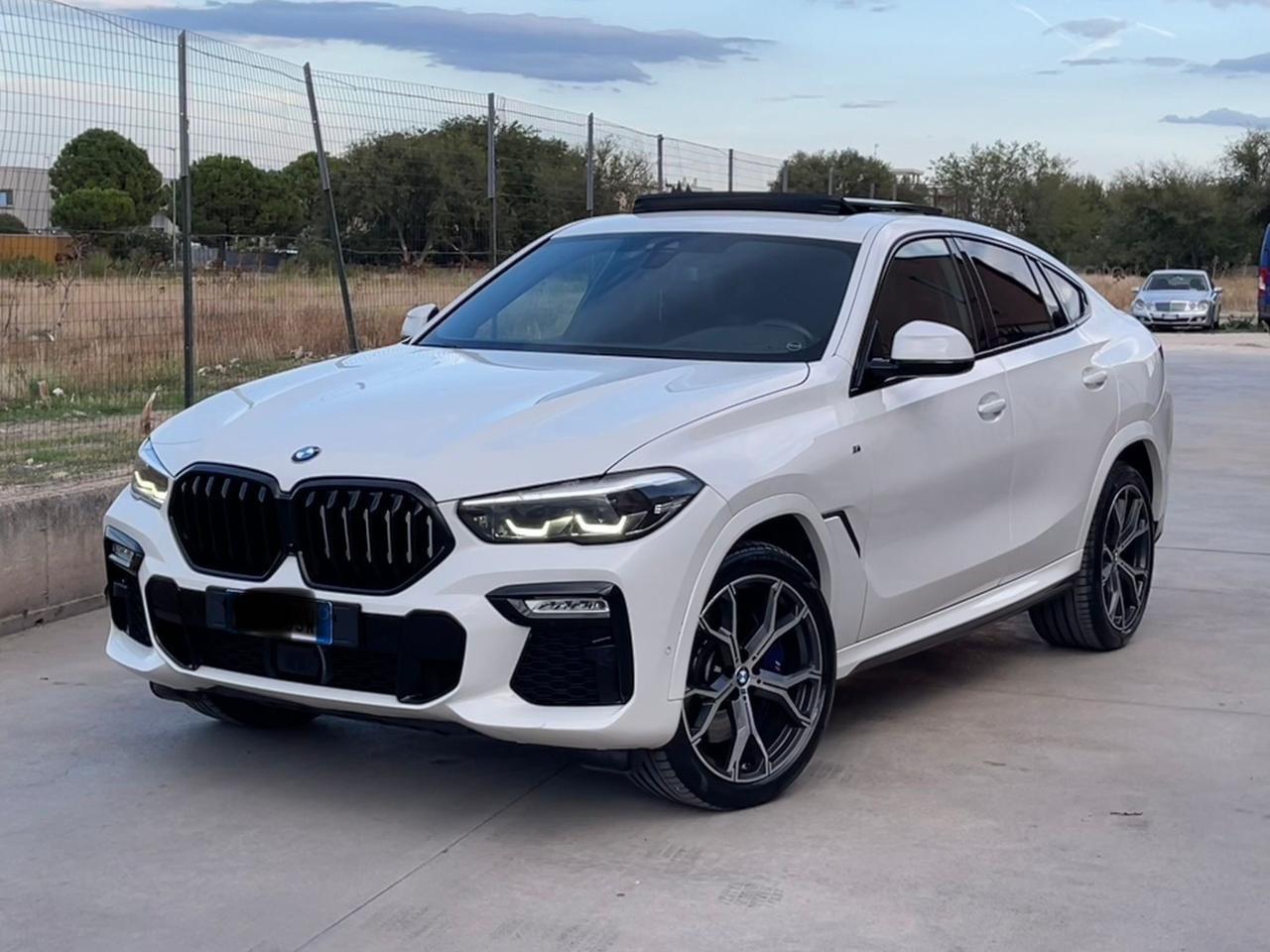 Bmw X6 xDrive30d Msport strafull