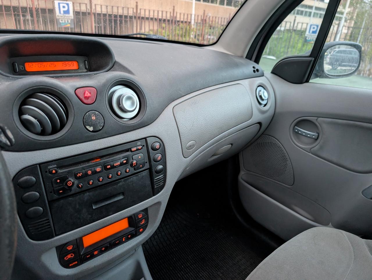 Citroen C3 1.4 HDi 70CV Exclusive