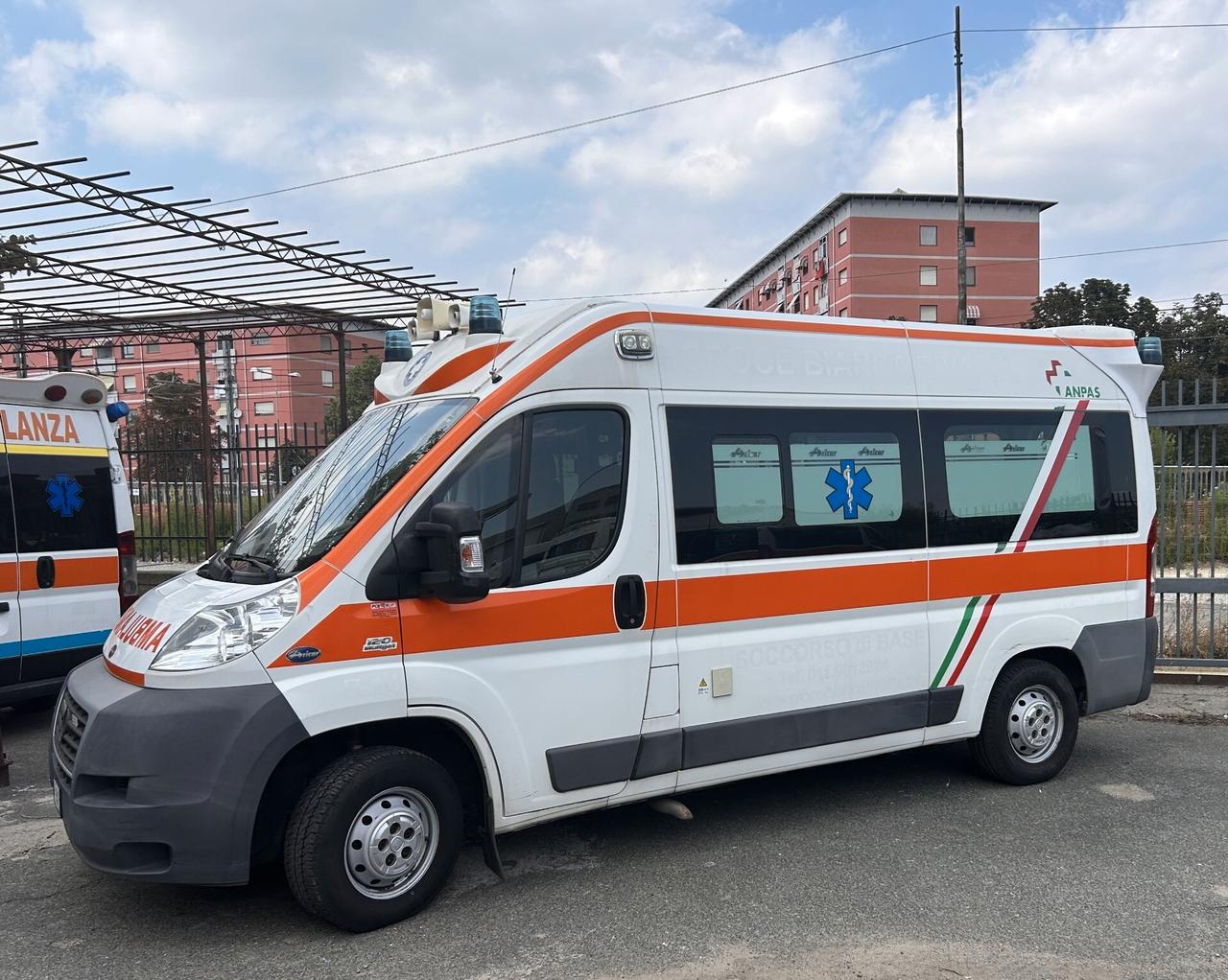 Fiat Ducato 2.3 MJT VETRATO AMBULANZA