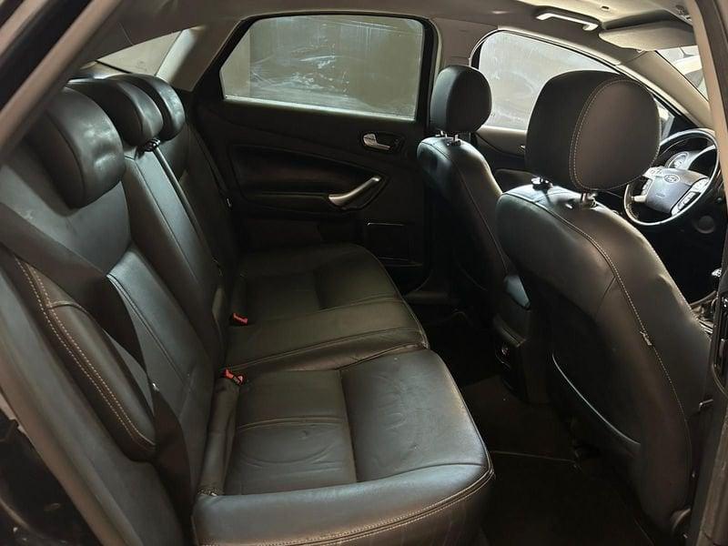 Ford Mondeo Mondeo 4p 2.0 tdci + dpf