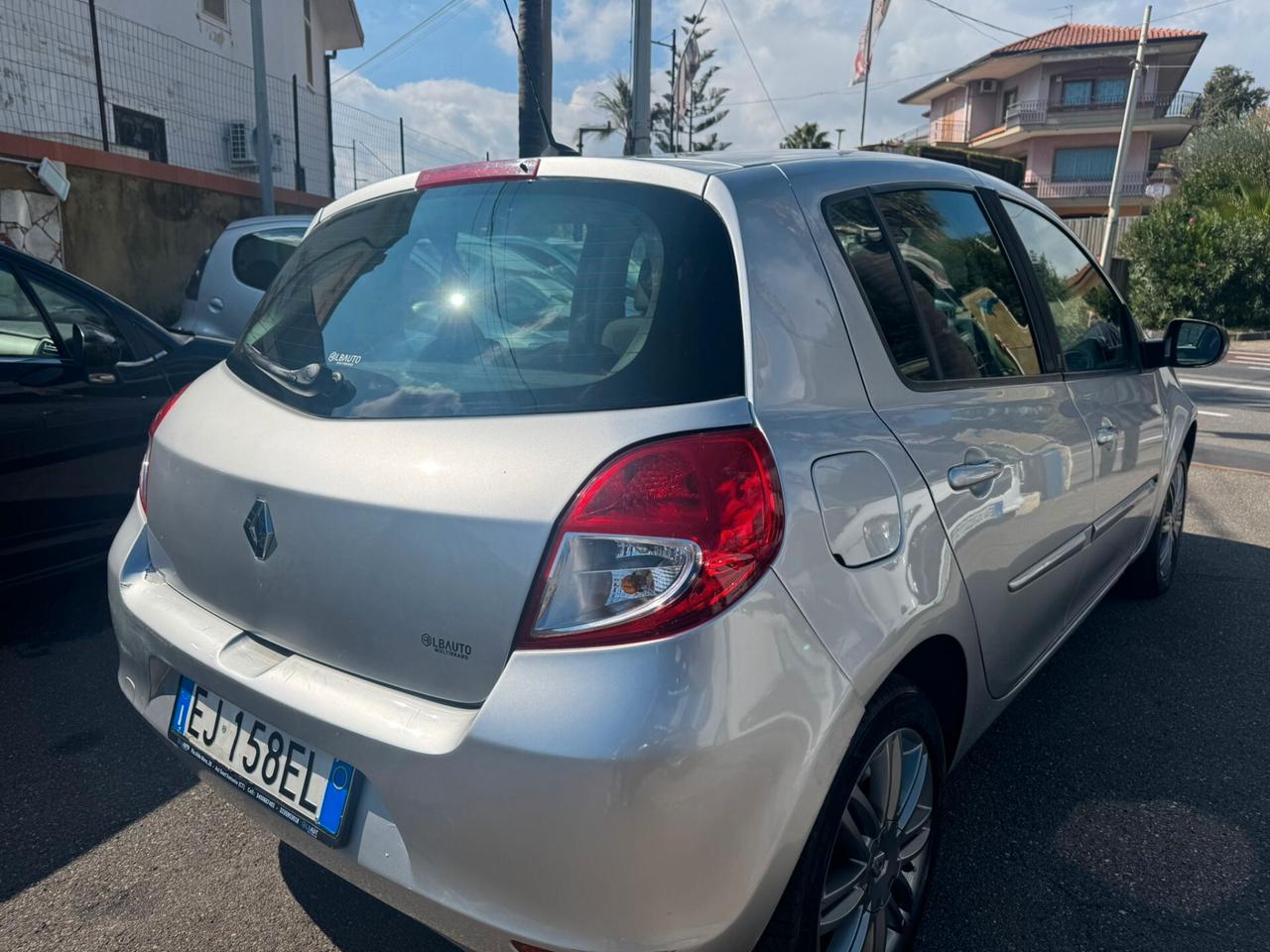 Renault Clio 1.5 DCI 75CV 5P 20TH DYNAMICQUE