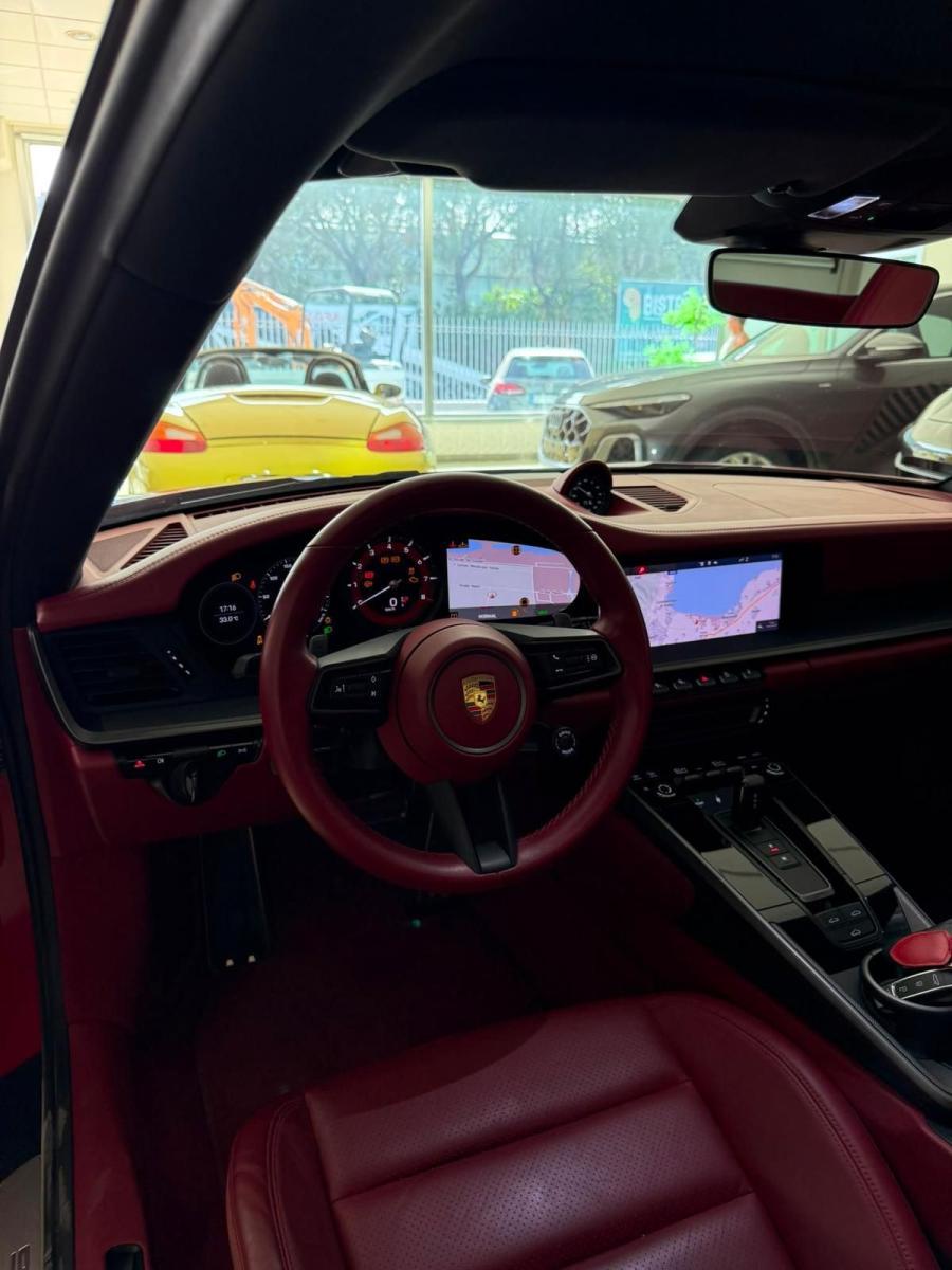 PORSCHE - 992 - 911 Carrera S