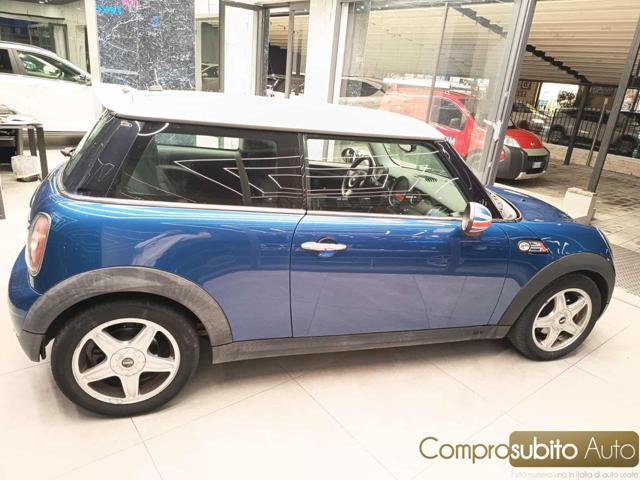 MINI Cooper D 1.6 16V Cooper D