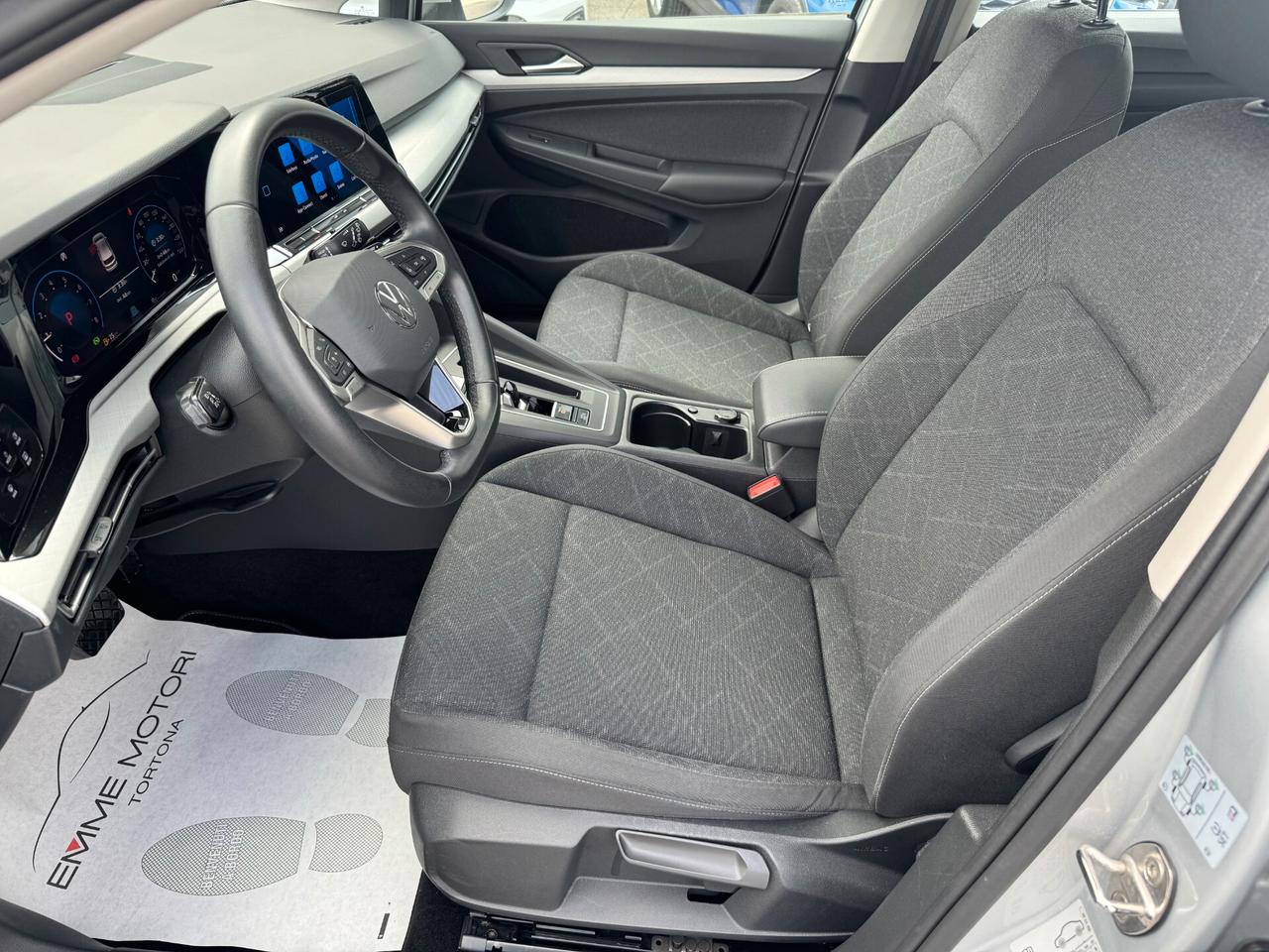 Volkswagen Golf 1.0 etsi evo Life 110cv dsg / NO VINCOLI