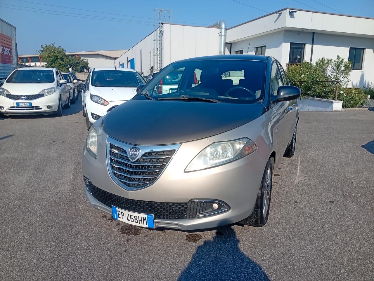 Lancia Ypsilon 1.2 69 CV 5 porte GPL Ecochic NEOPATENTATI OK
