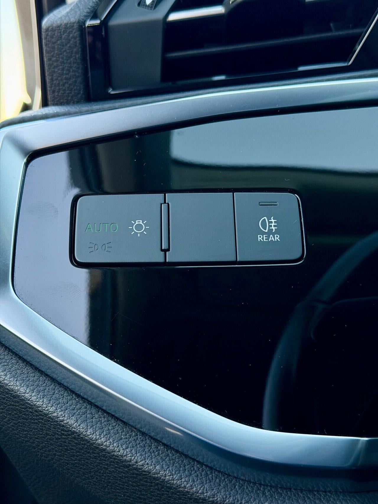 Audi Q3 35 2.0 Tdi 150CV Stronic Advanc RETROC