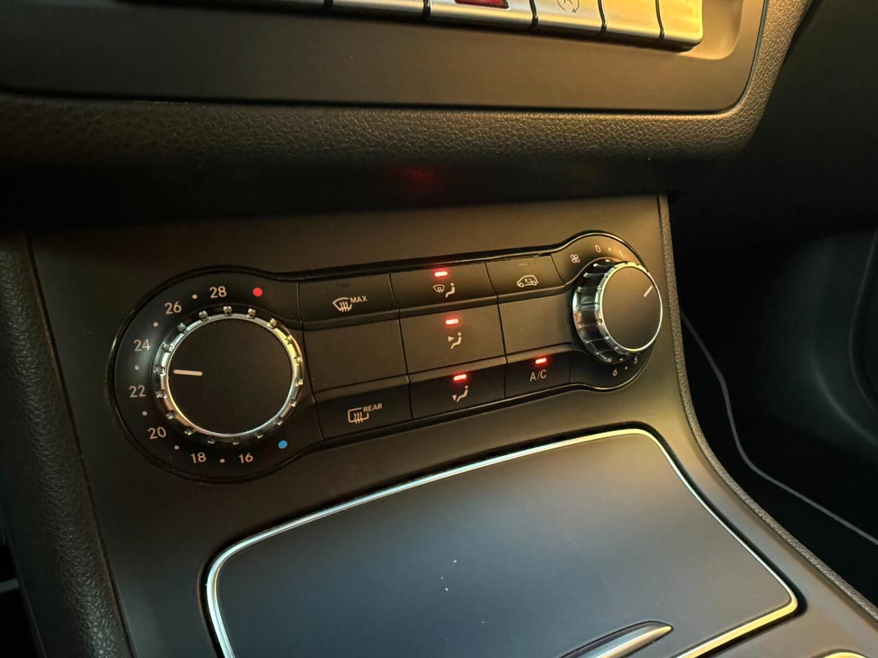 Mercedes B180 SPORT/1500 110CV/FULL LED/CERCHI 17