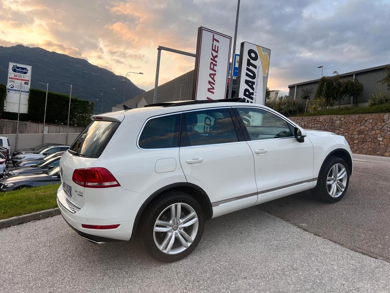 Volkswagen Touareg 3.0 TDI 204 CV tiptronic BlueMotion Techn. Executive