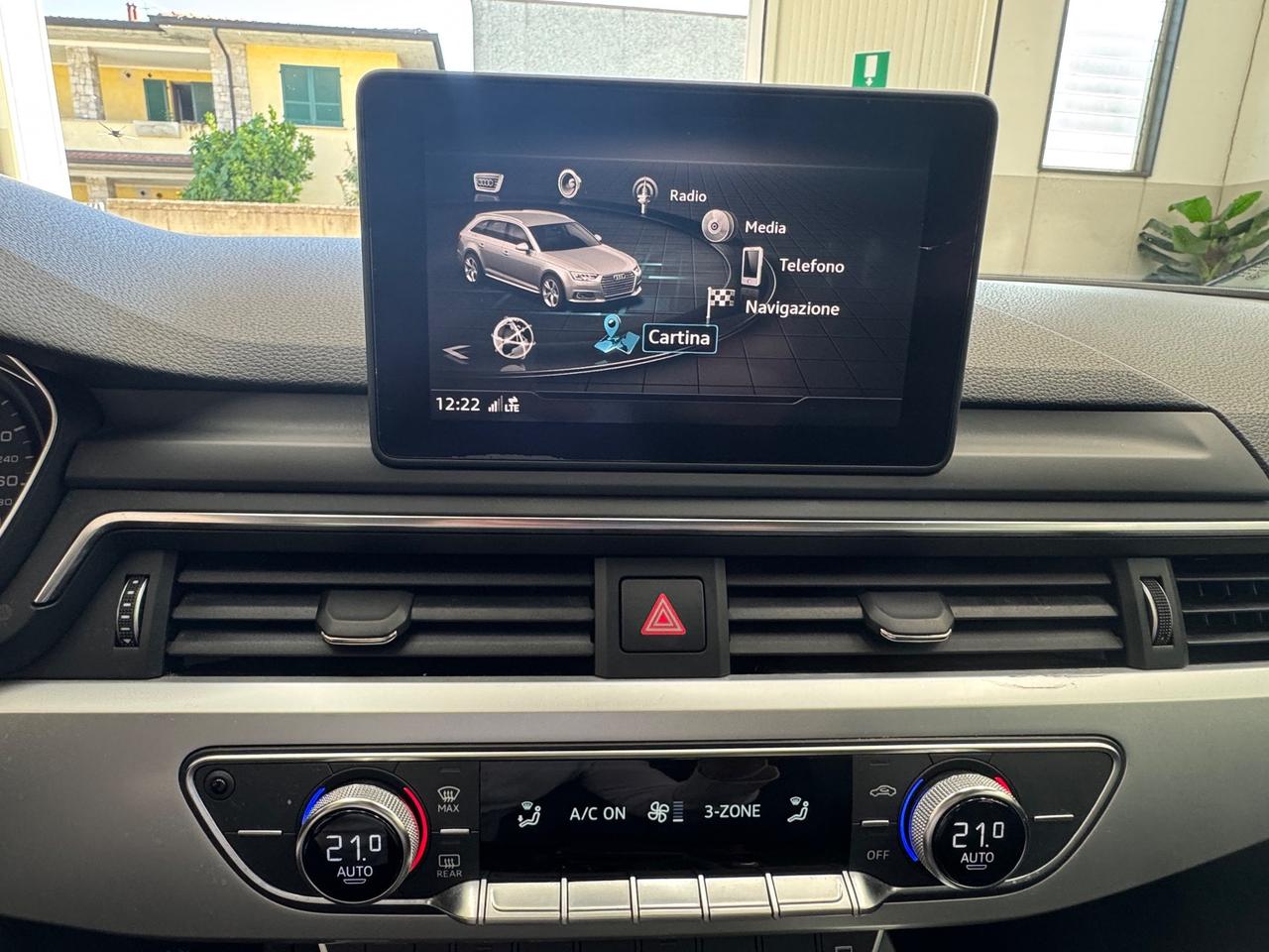 Audi A4 Avant 2.0 TDI 150 CV ultra Business Sport