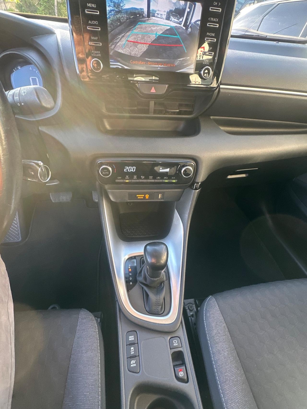 Toyota Yaris 1.5 Hybrid 5 porte Trend