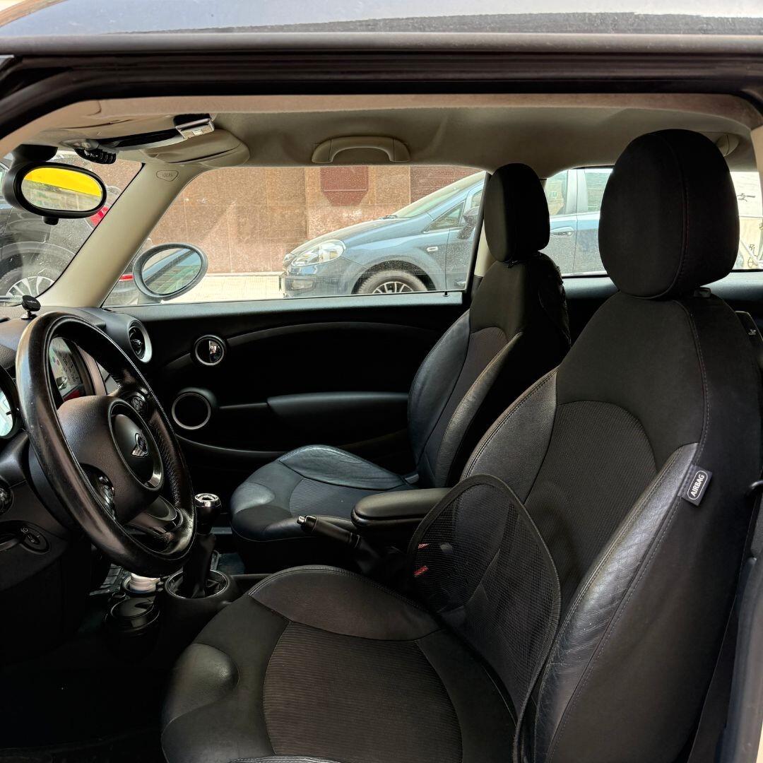 Mini Cooper D Clubman 1.6 16V