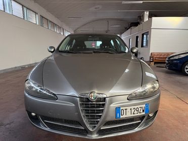 Alfa Romeo 147 1.6 16V TS 5 porte Black Line