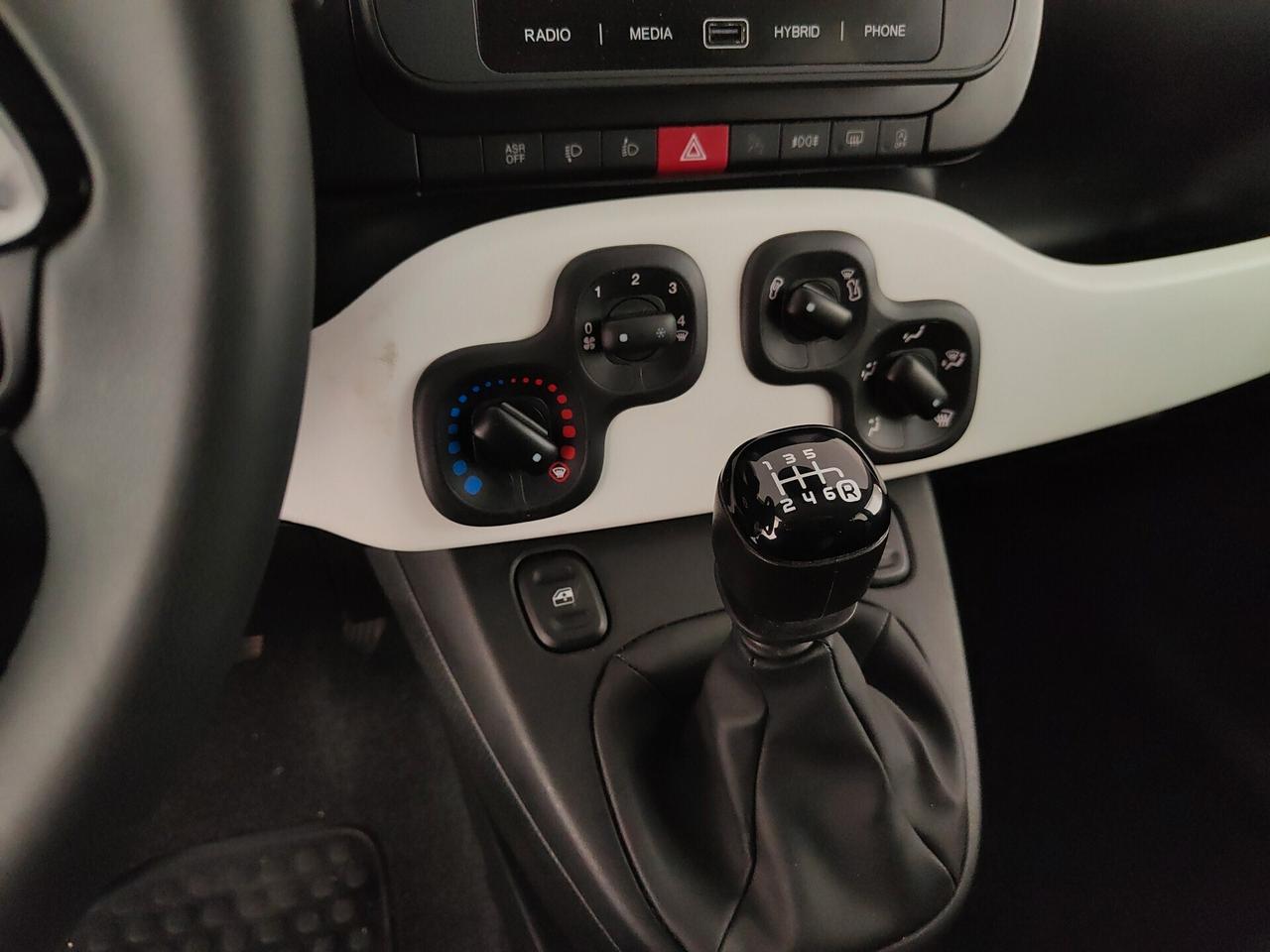 Fiat Panda 1.0 FireFly S&S Hybrid Pandina