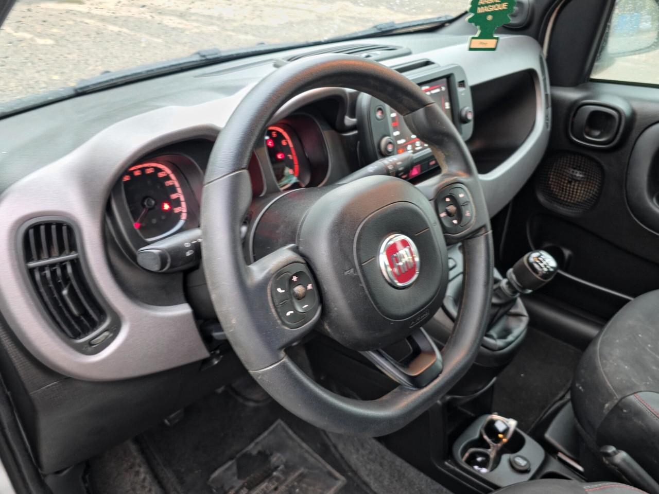 Fiat Panda 1.0 FireFly S&S Hybrid Red CV-69 E6 Manuale NEO 2022