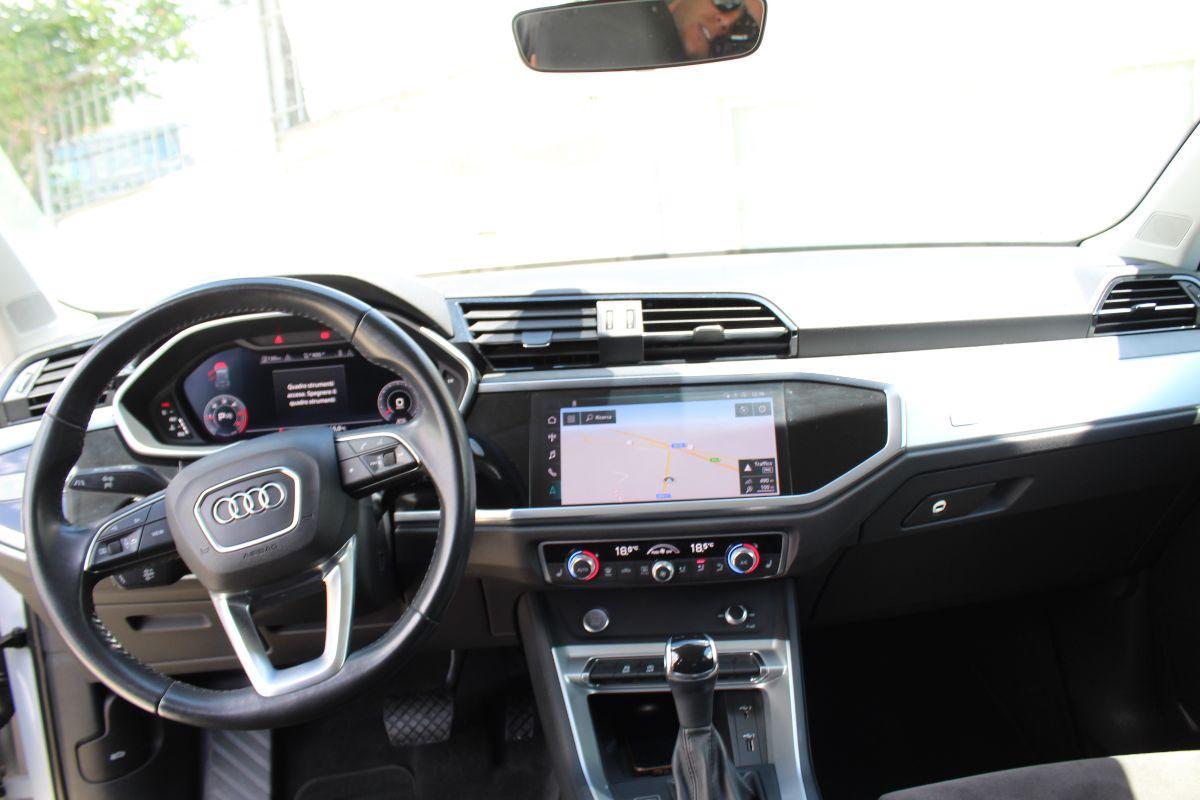 AUDI - Q3 - 35 TDI S tronic S line edition