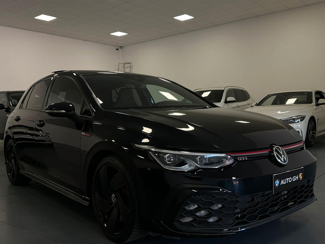 Volkswagen Golf 2.0 TSI 245CV GTI TOTAL BLACK TETTO 2022
