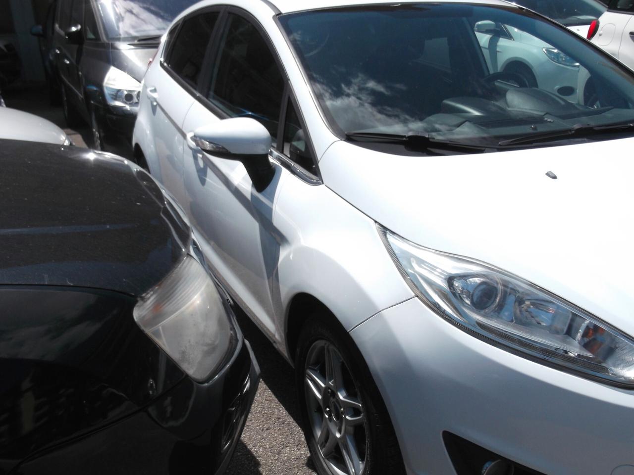Ford Fiesta 1.0 EcoBoost 100CV 5 porte Titanium - 28