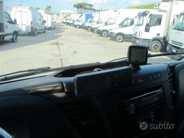 60C15 3000 150CV E6 FRIGO ATP FRCX 05/2028 8 PEDAN