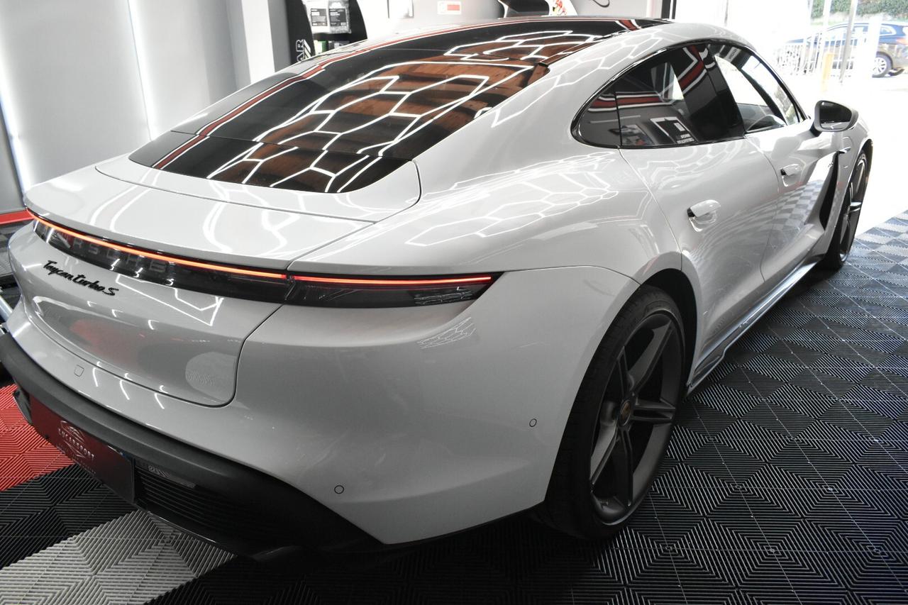 Porsche Taycan Turbo S