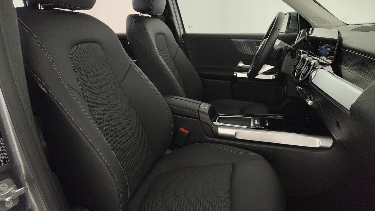 Mercedes-Benz GLB 180 d Progressive Advanced auto