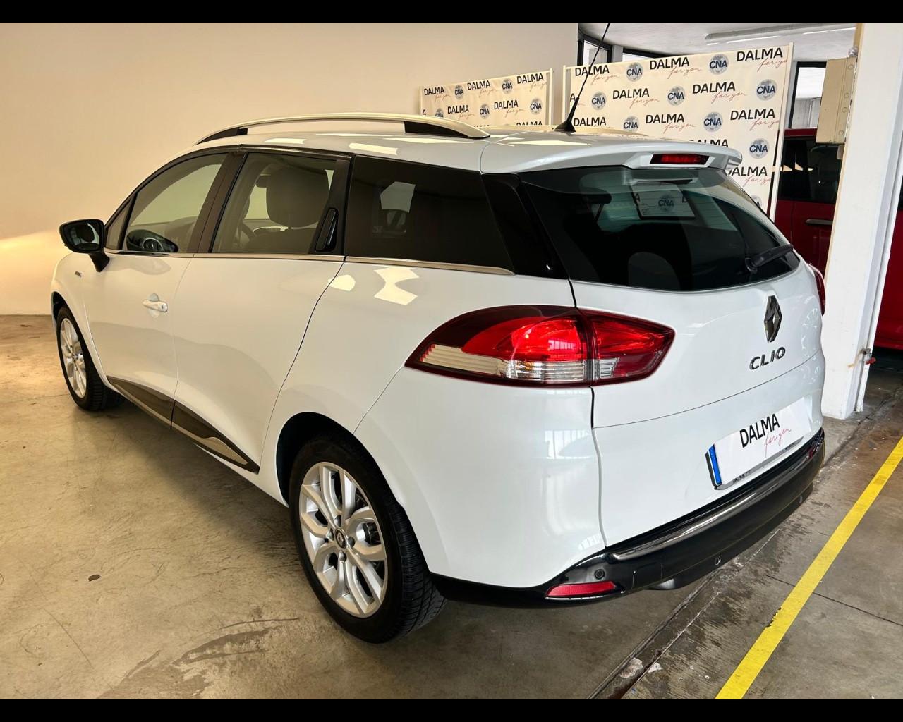 RENAULT Clio IV 2017 Sporter - Clio Sporter 1.5 dci energy Intens 75