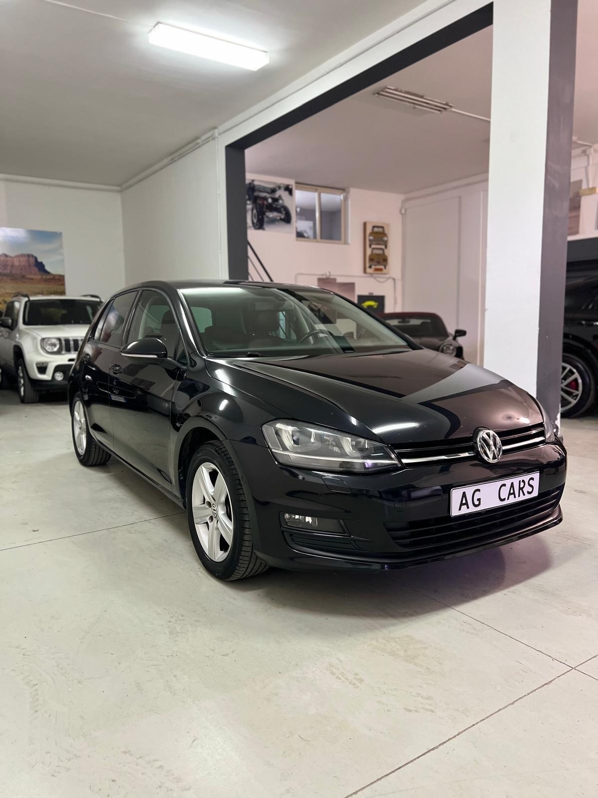 Volkswagen Golf 2.0 TDI 5p. Highline BlueMotion Technology