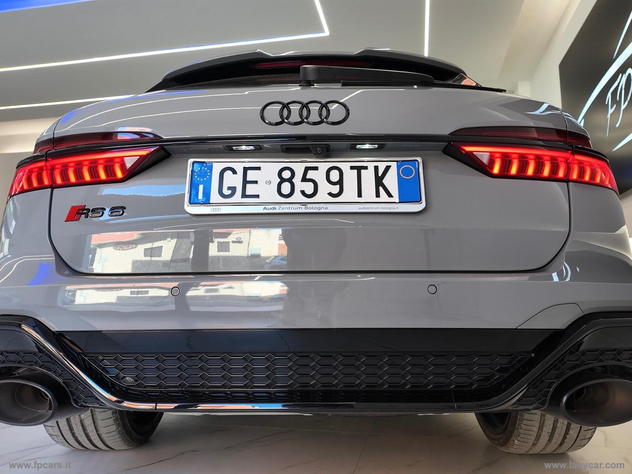 AUDI RS 6 Avant 25 years