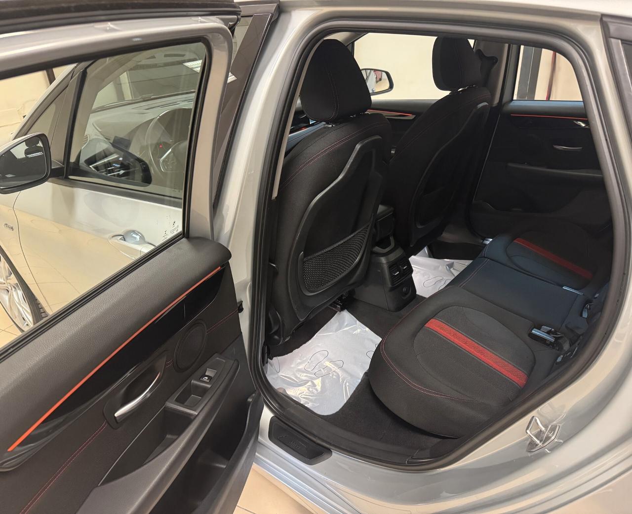 Bmw 2er Active Tourer 220d xDrive Sport aut.