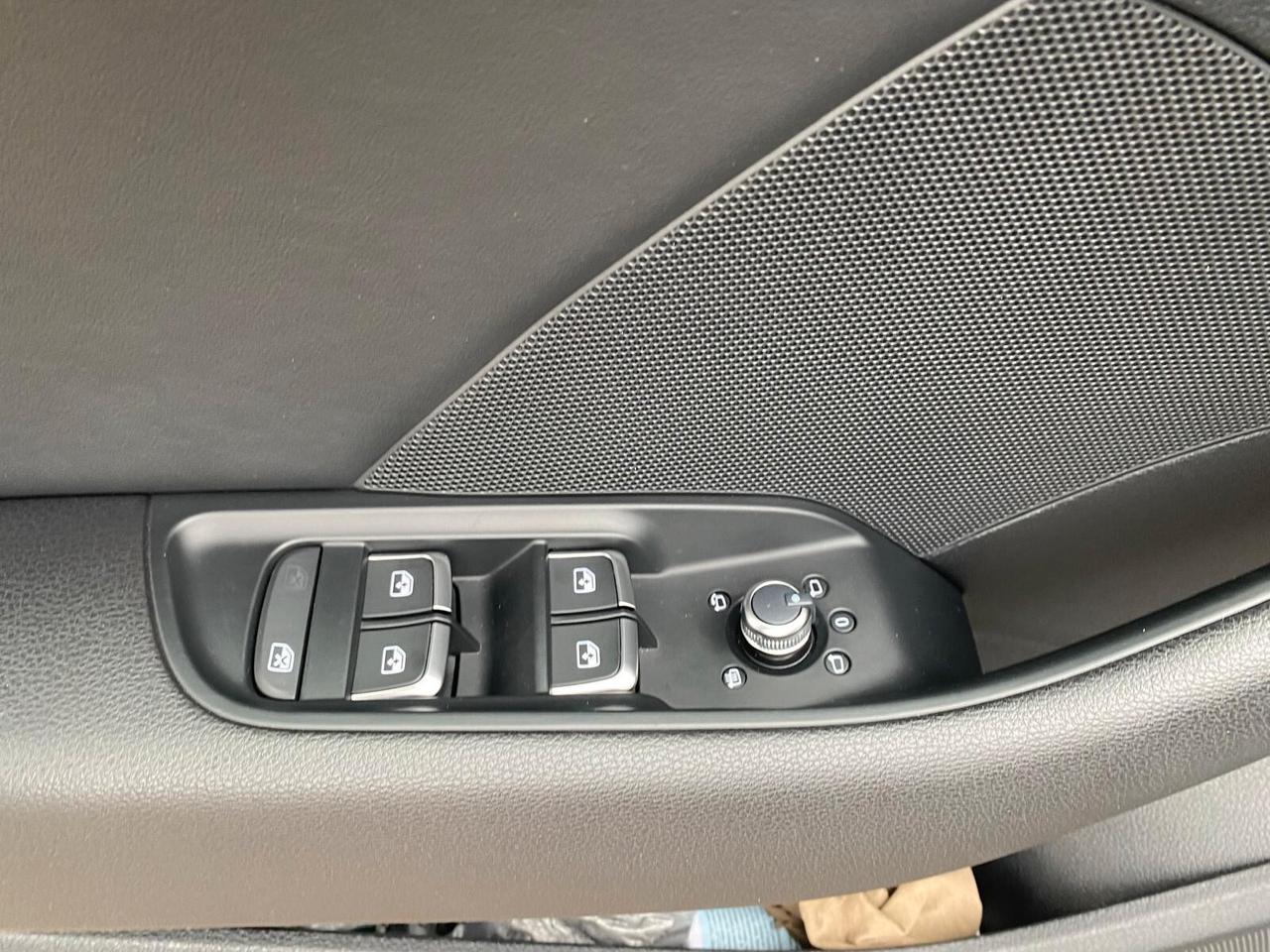 Audi A3 SPB 30 TDI S tronic Sport S-Line