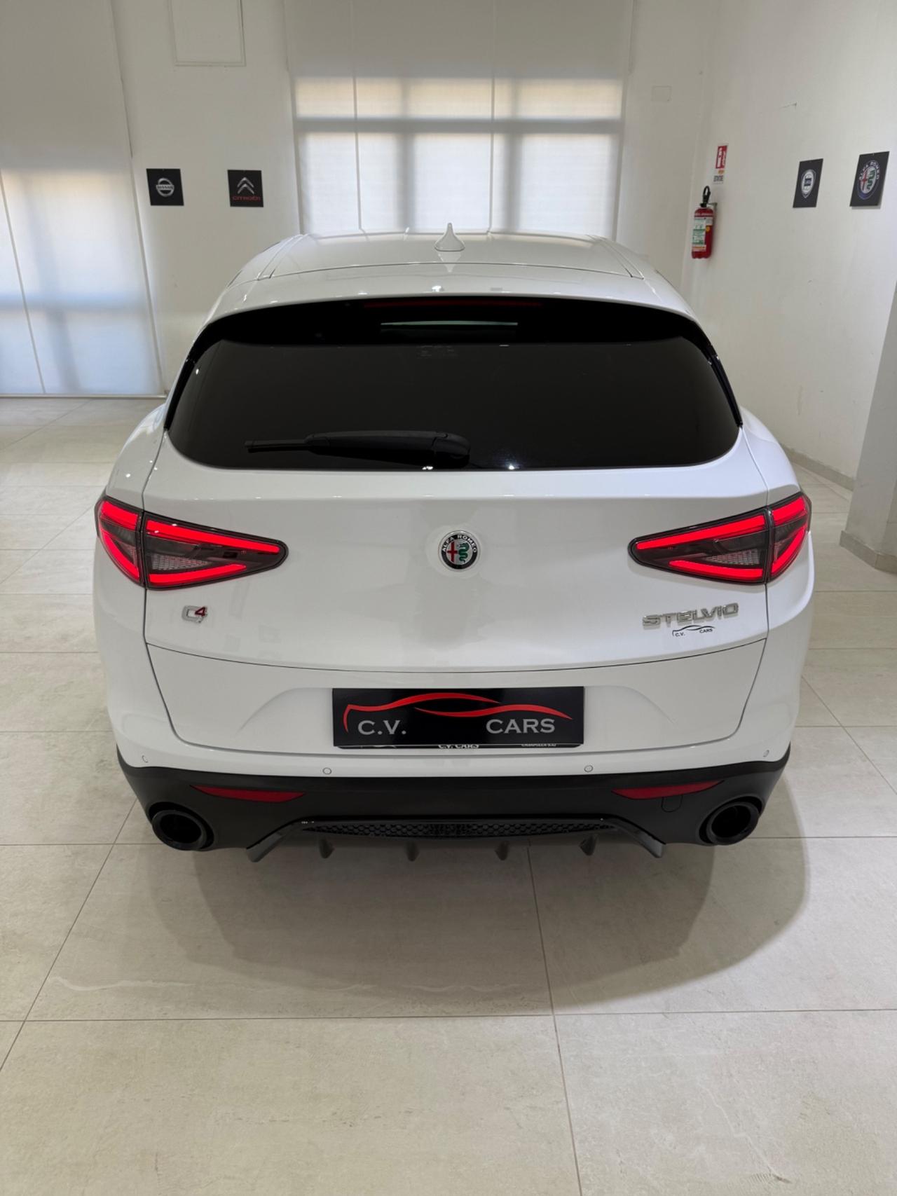 ALFA ROMEO STELVIO Q4 210CV ALLESTIMENTO SPRINT