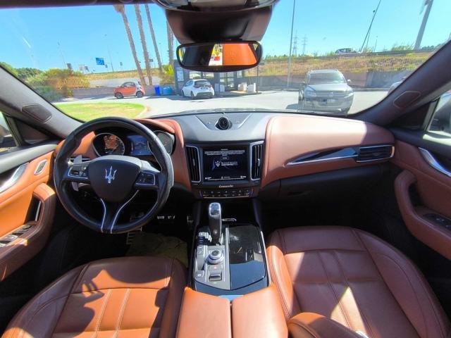 MASERATI Levante V6 Diesel 275 CV AWD Gransport