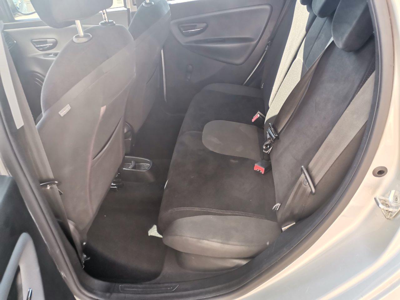 Lancia Ypsilon 5 Porte Ypsilon 1.2 8v Gold s&s 69cv