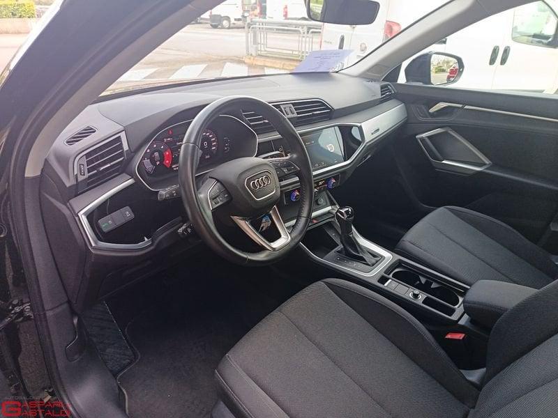 Audi Q3 35 TDI S tronic Business