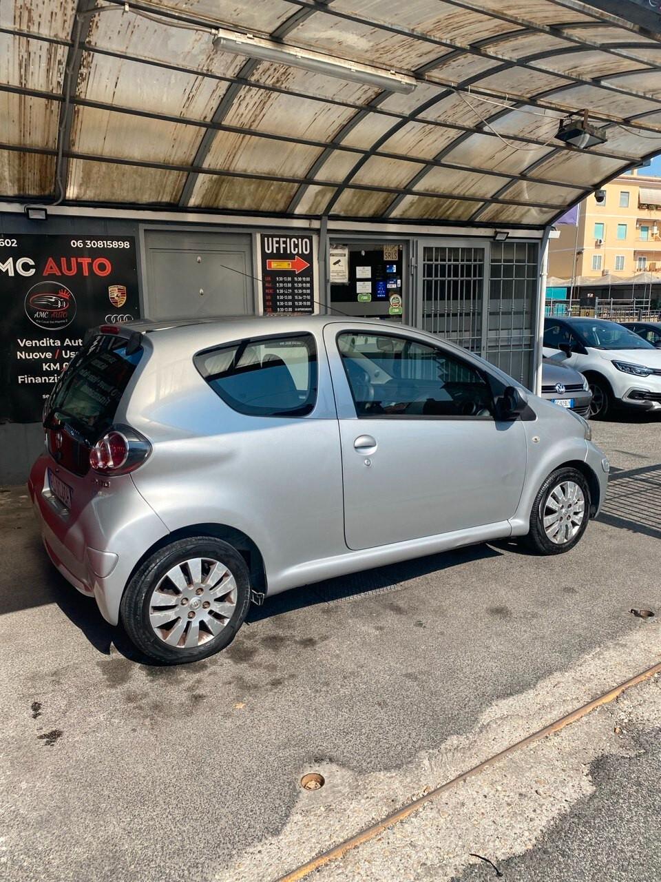 Toyota Aygo 1.0 12V VVT-i 3 porte - CAMBIO AUTOMATICO