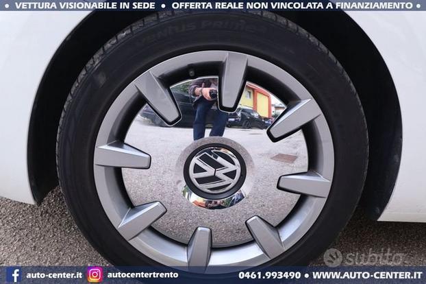 Volkswagen Maggiolino Cabrio 2.0 TDI DSG Karm...