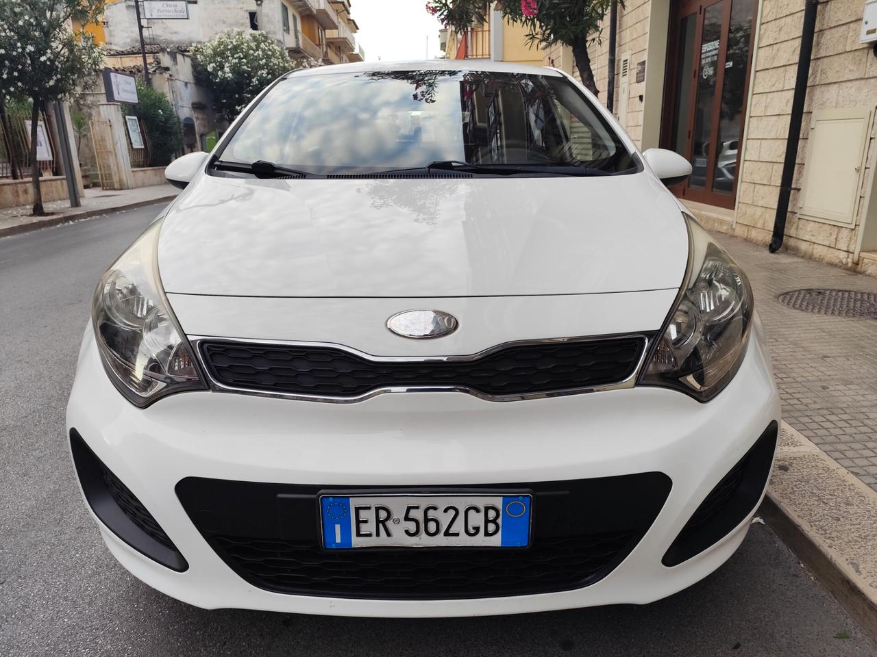 Kia Rio 1.1 CRDi 75CV DIESEL PERFETTA