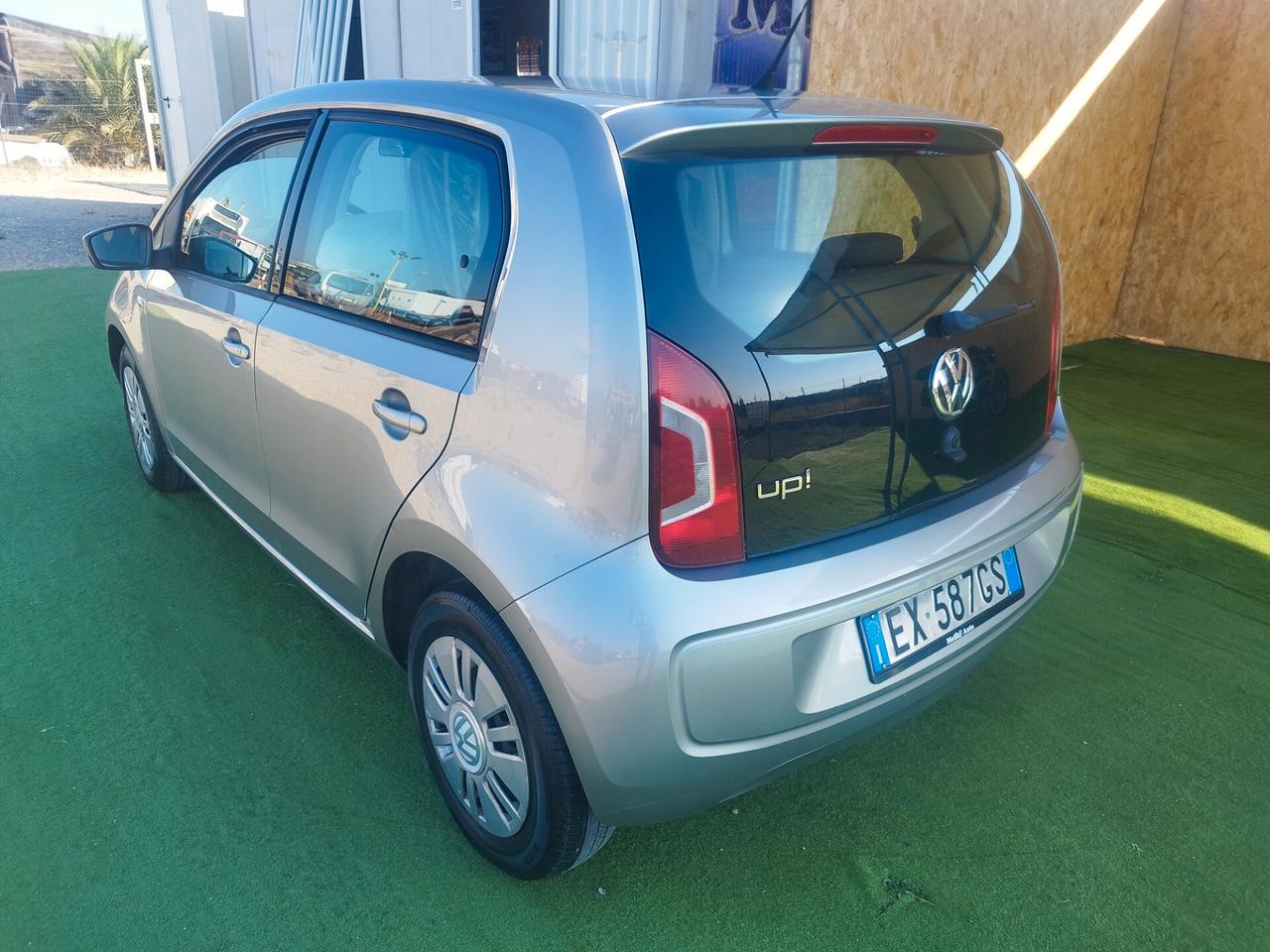 Volkswagen up! 1.0 5p. move up!