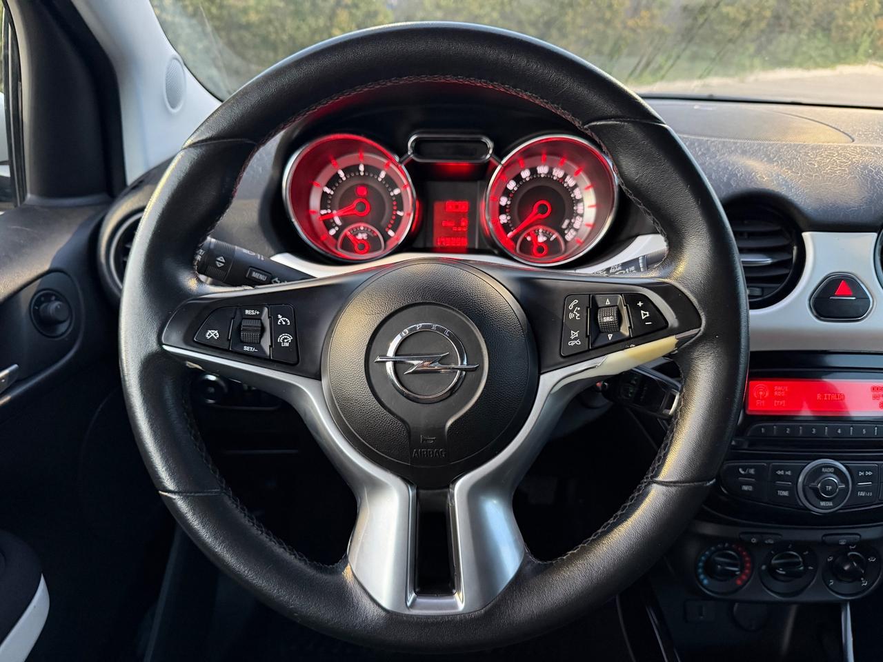 Opel Adam 1.4 87 CV GPL Tech Glam