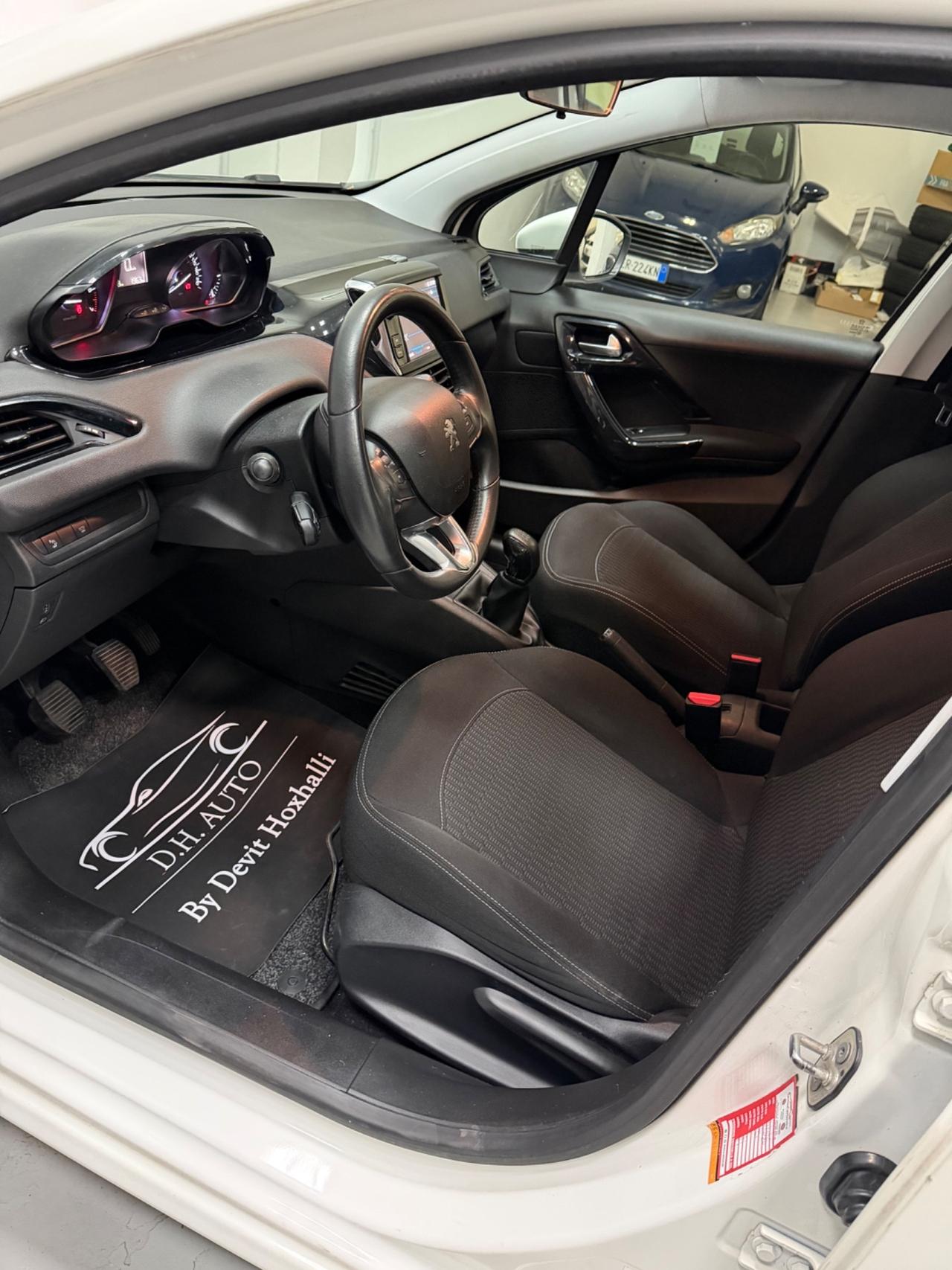 Peugeot 208 PureTech 82 Stop&Start 5 porte Allure