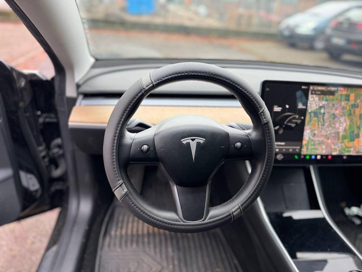 Tesla Model 3 Standard rwd Plus