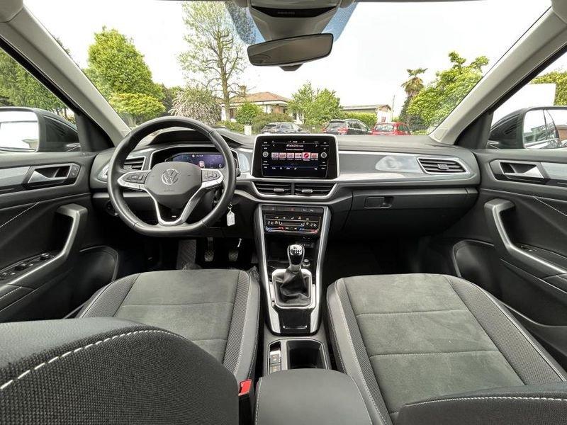 Volkswagen T-Roc 1.0 TSI 115cv Style PARI AL NUOVO