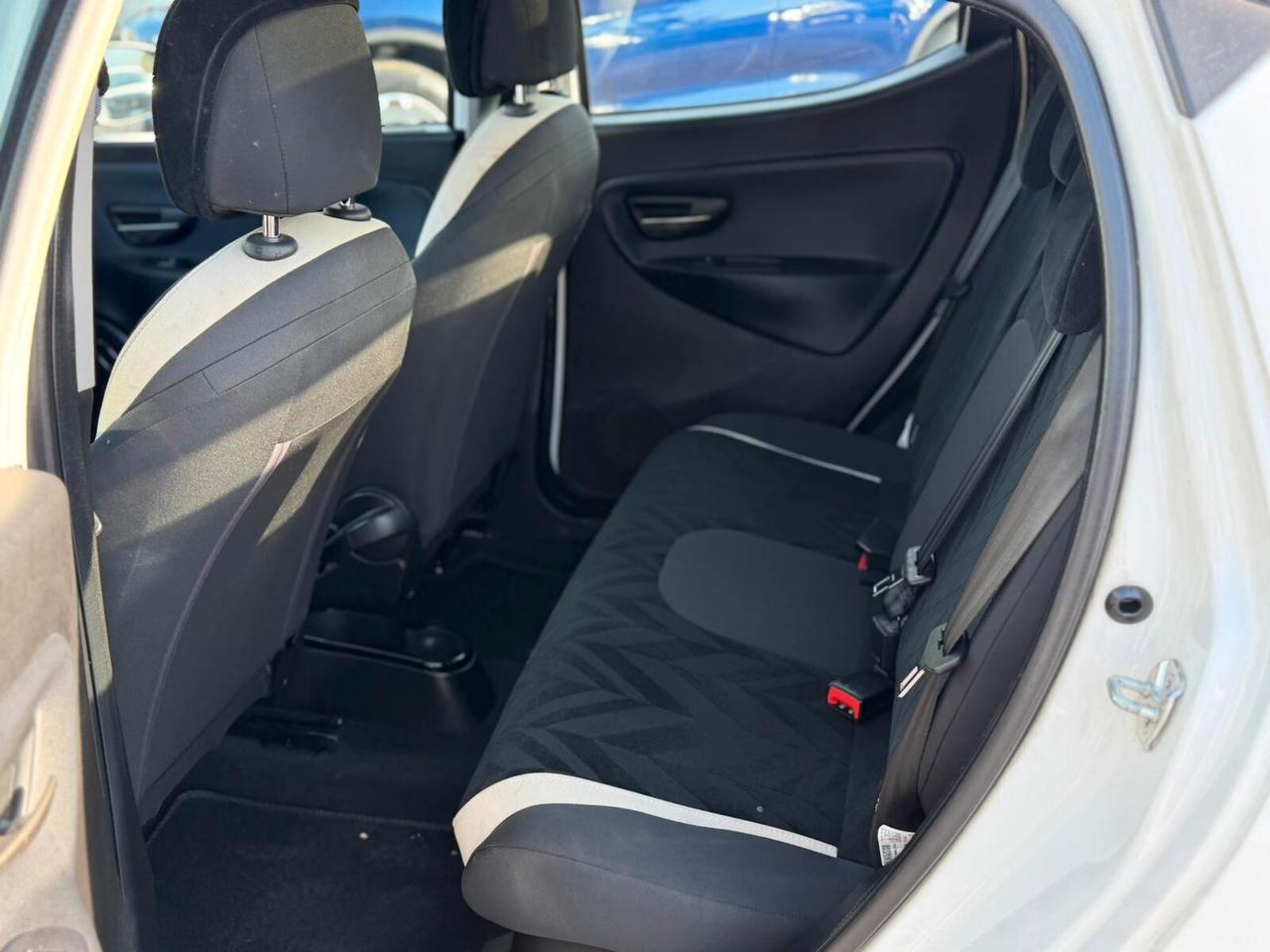 Lancia Ypsilon 1.2 GPL Tetto Apribile 2016