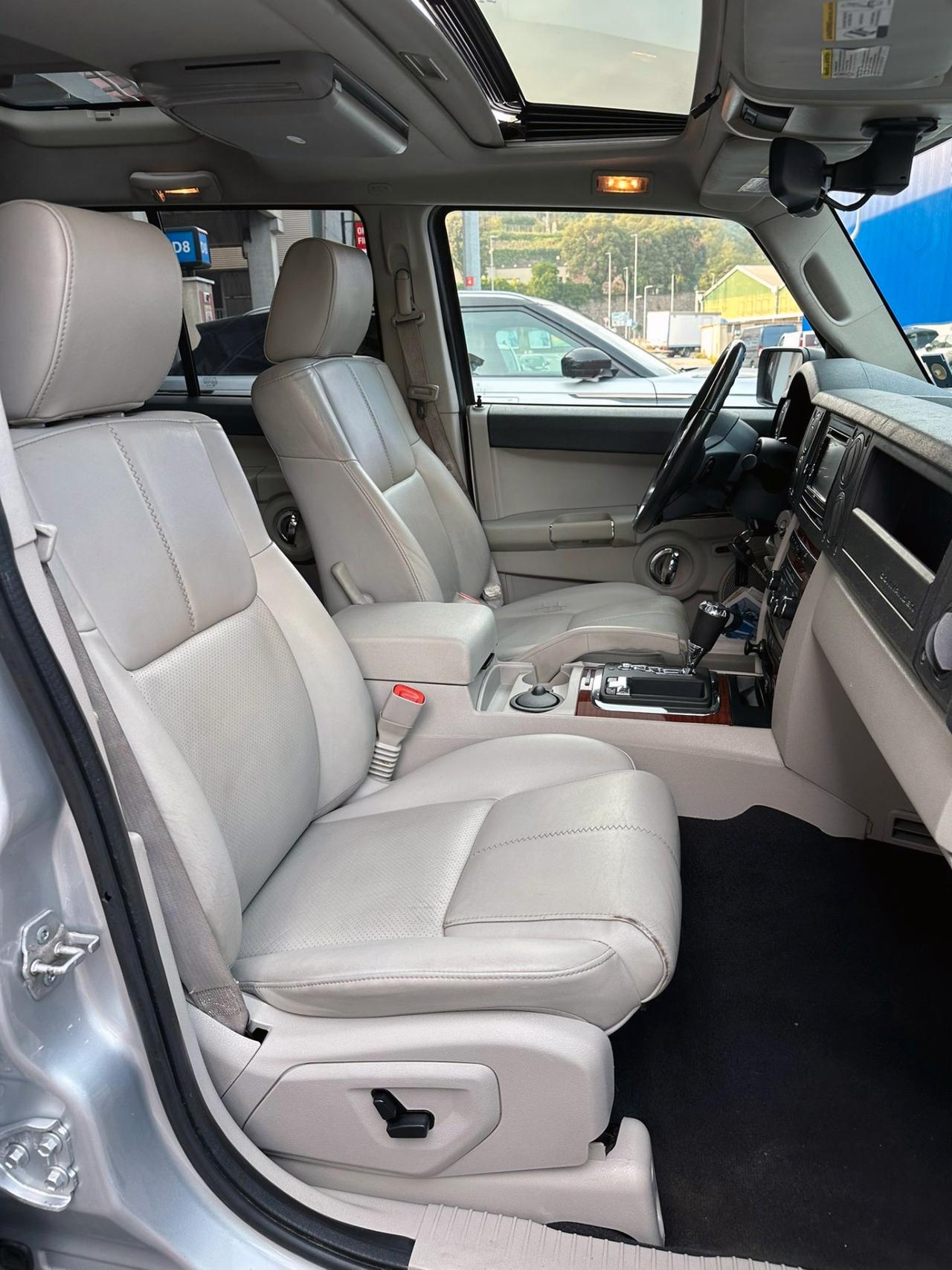 JEEP COMMANDER 3.0 CRD DPF LIMITED 7 POSTI